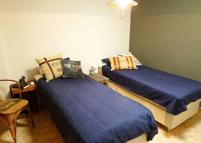 Beautiful Private Roof Terrace Apartment *